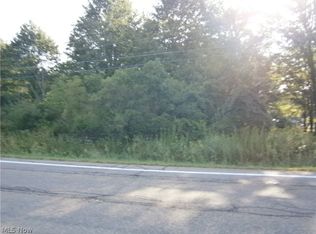 S Salem Warren Rd, North Jackson, OH 44451