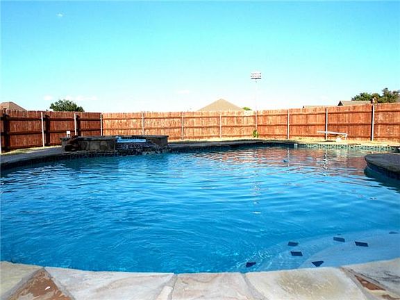 2nd image of 3301 Sanger Creek Way