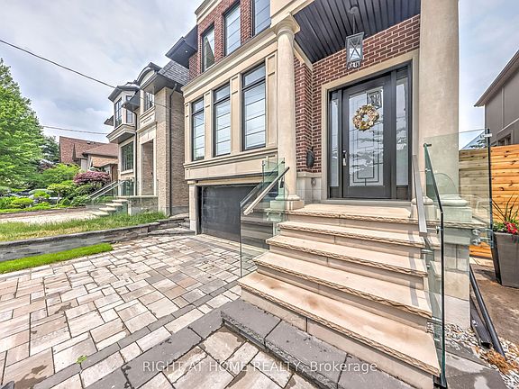 2nd image of 102 Parklea Dr