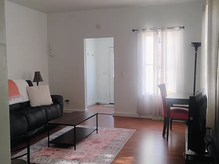 516 W North St #1-F — Photo 15
