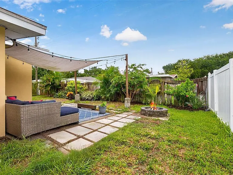 12496 136th Ln — Photo 35