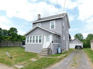 367 Roxford Rd N, Syracuse, NY 13208