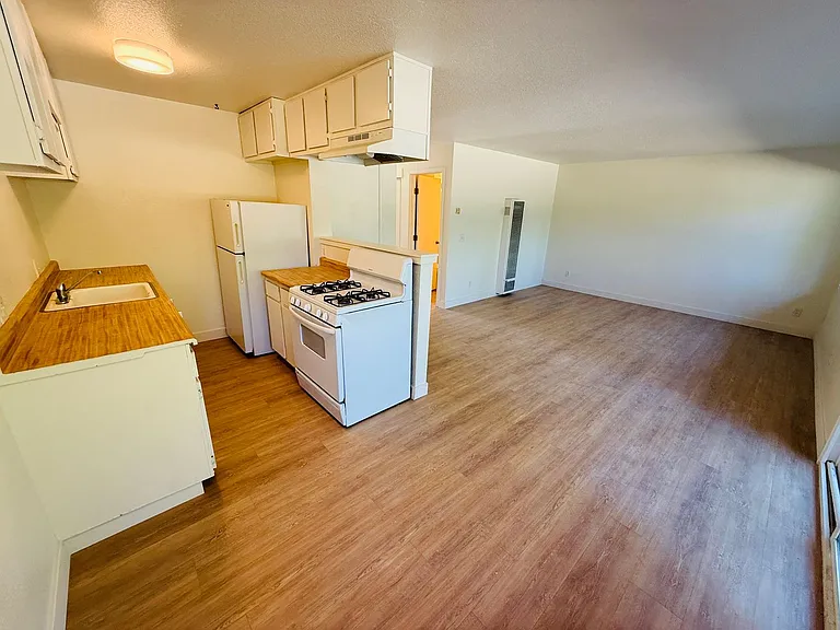 3624 Terry Ln #7 — Photo 5
