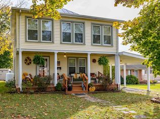 94 Hill Ave, Elkton, VA 22827