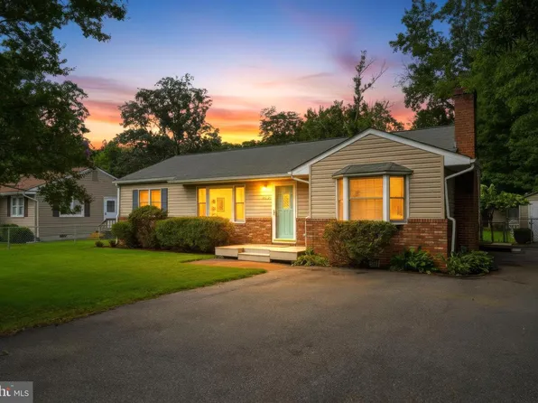 5510 Dartmouth St, Churchton, MD 20733
