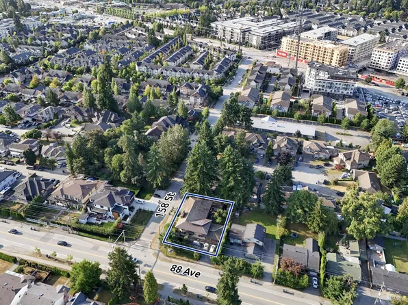 8785 158th St, Surrey, BC V4N 1G9