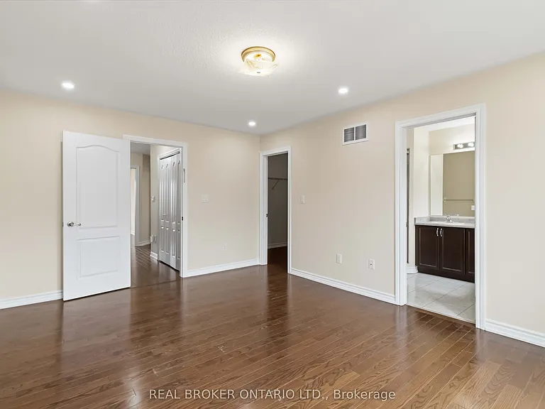 27 McCartney St #MAIN — Photo 21