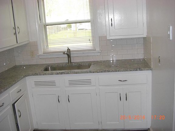 2nd image of 22730 Lilac St
