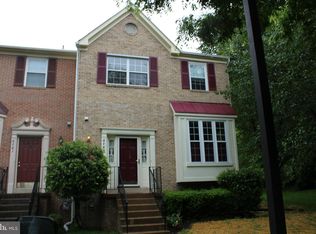 6763 Rockledge Pl, Centreville, VA 20121