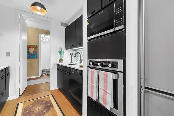 Sold by Compass | media 10