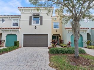 3330 NW 124th Way #3330, Fort Lauderdale, FL 33323