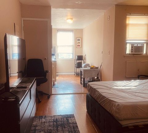 4th image of 221 Sip Ave APT 7