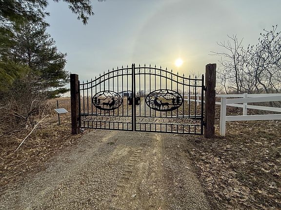 5th image of 11719 Ridgeview Rd