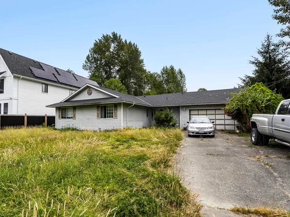 13432 224th St, Maple Ridge, BC V4R 2P6