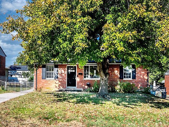 3rd image of 8933 Judith Ln