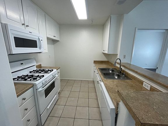 2nd image of 11476 Miranda St APT 206