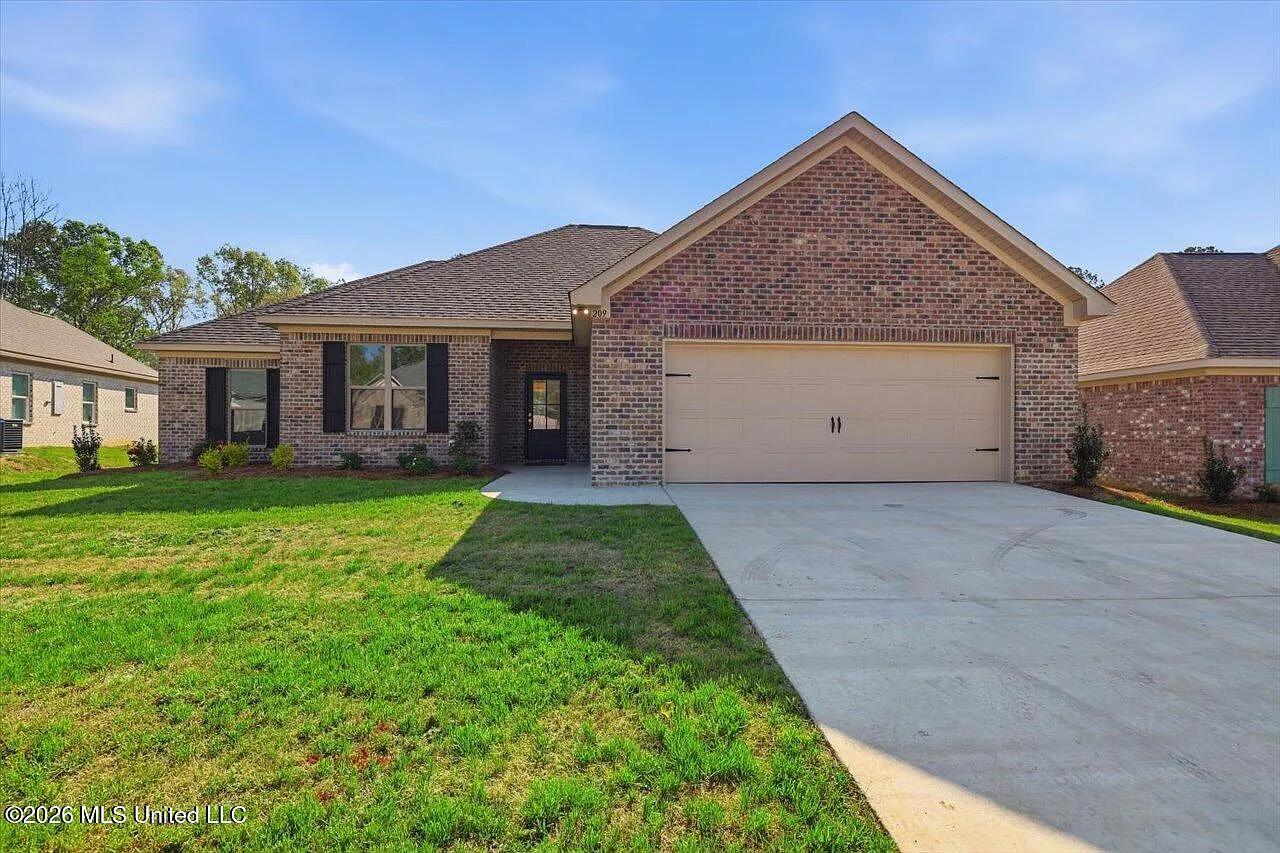 209 Anderson Oaks Dr photo 1