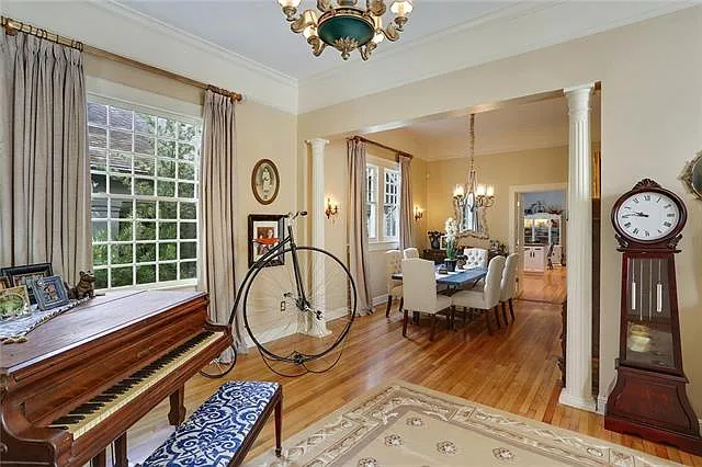 332 Walnut St — Photo 3