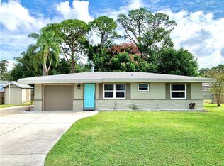 2843 W Rainbow Cir, Sarasota, FL 34231
