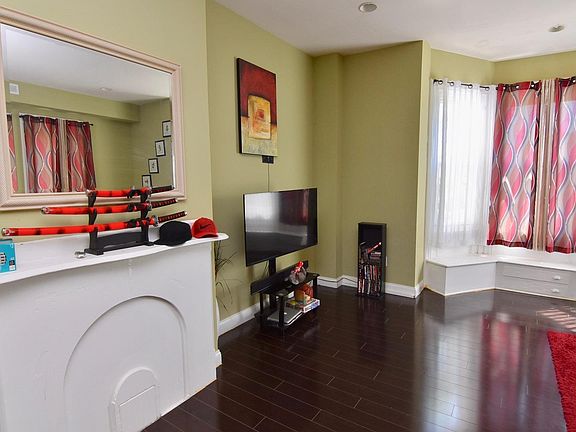3rd image of 415 N Preston St #6uegbaz1u