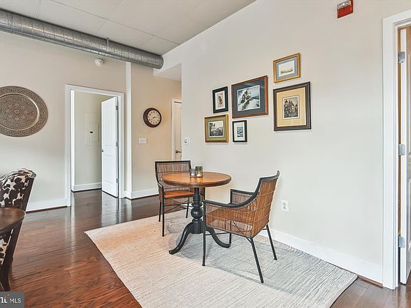 5th image of 520 John Carlyle St Unit 322