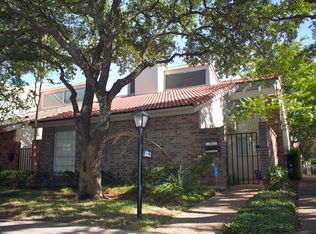 9322 Chimneysweep Ln, Dallas, TX 75243