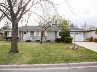 8308 Beard Rd, Bloomington, MN 55431