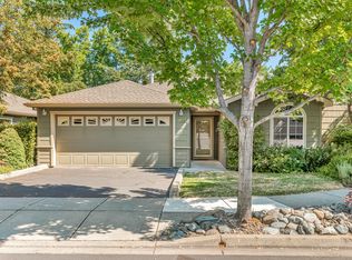 2109 Birchwood Ln, Ashland, OR 97520