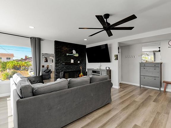 3rd image of 1865 Magdalene Way