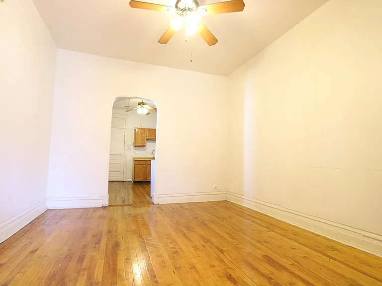 1353 W Taylor St #2R — Photo 6