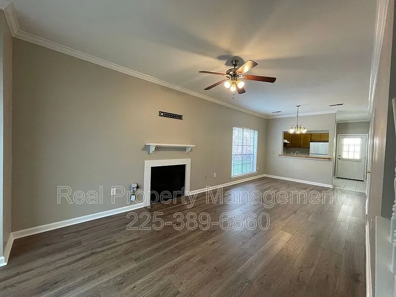 2 bed, 1.5 bath, 1108 sqft, $1,300 — Photo 1