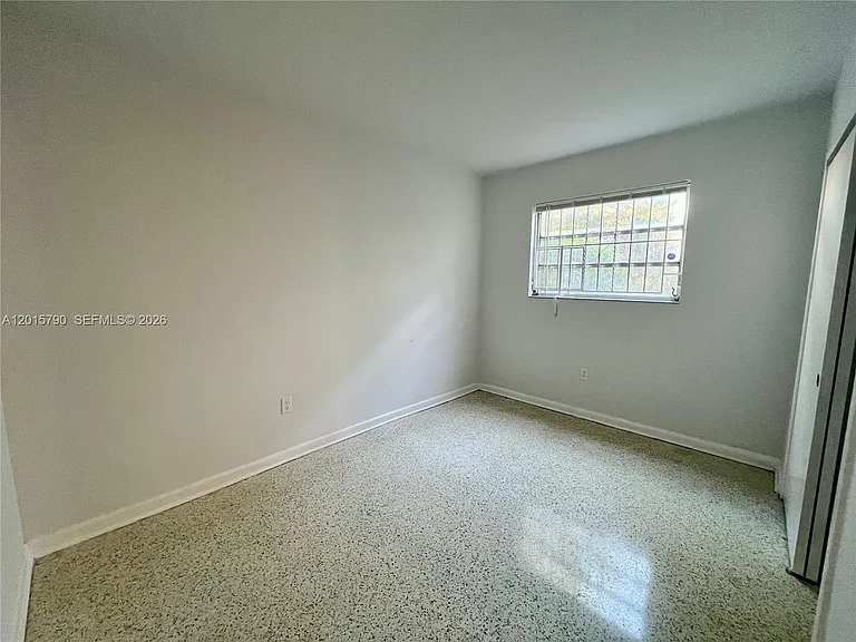 675 SW 7th Ave #2 — Photo 9