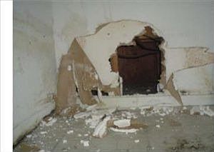 2nd image of 323 Oleander Dr