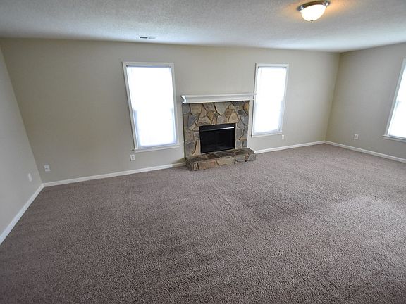 4th image of 2795 Milton Bryan Dr