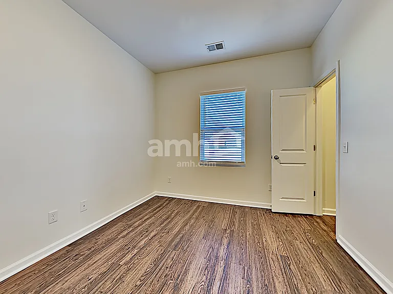 334 Cantley Ct — Photo 14
