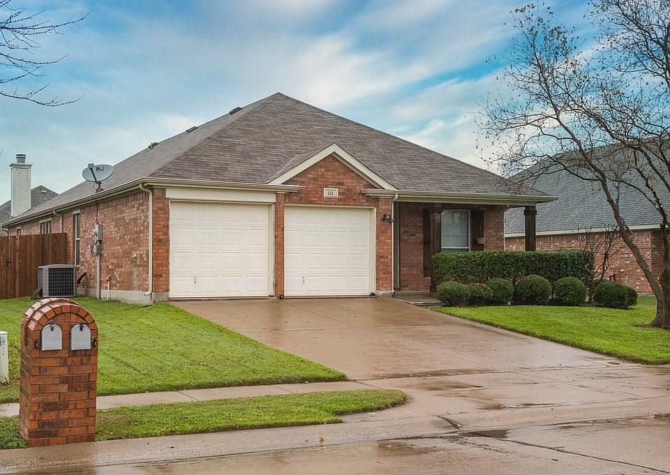1st image of 212 Bison Meadow Dr