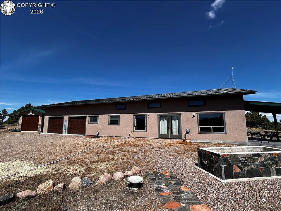 1st image of 850 Insula Rd