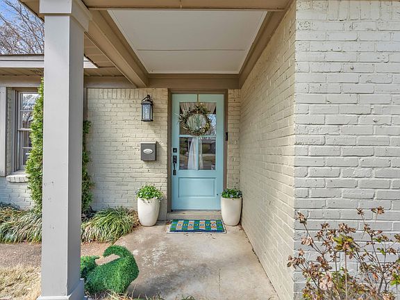 4th image of 1383 S White Station Rd