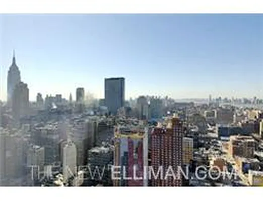 Rented by Douglas Elliman | media 31