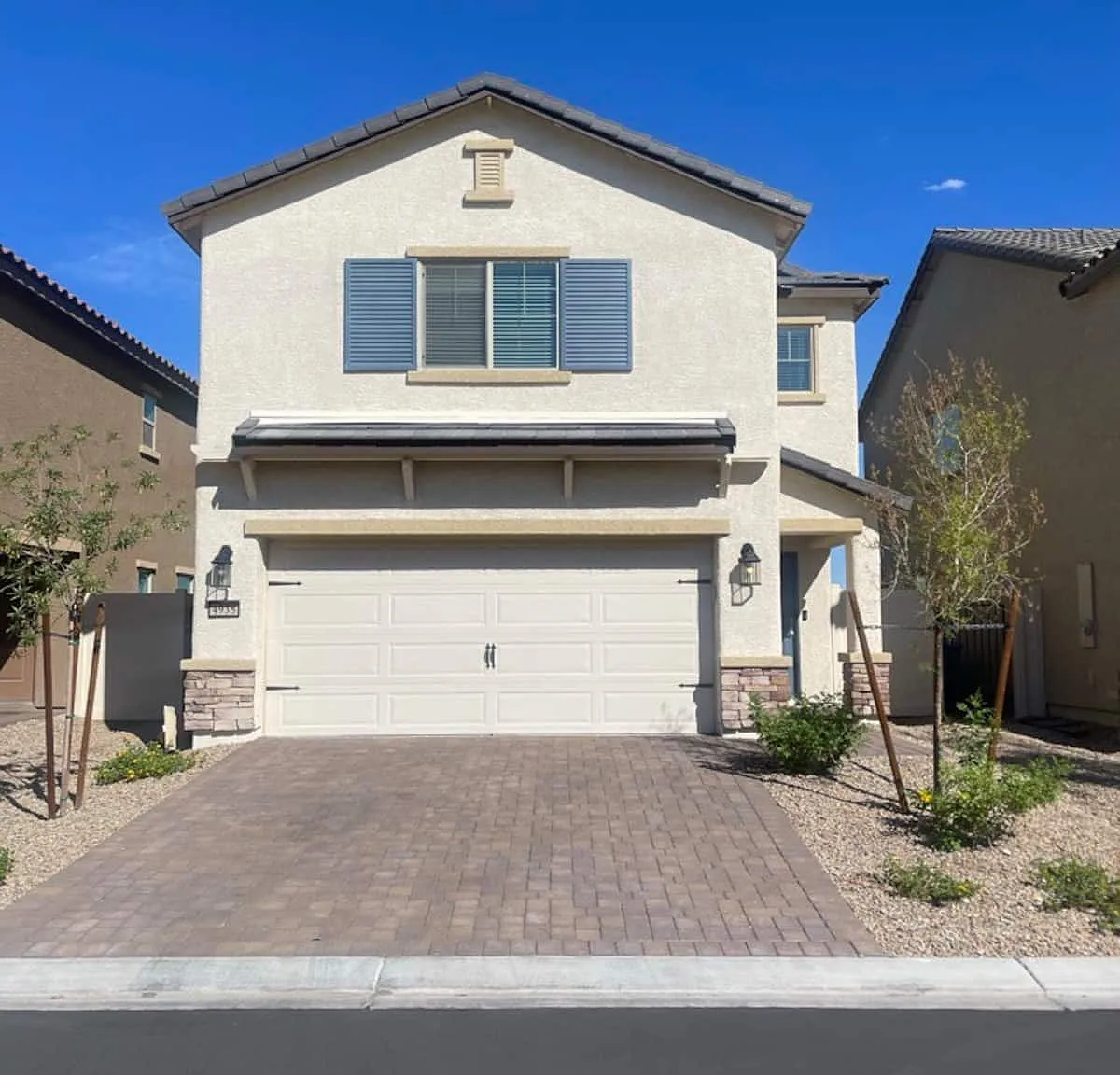 3 bed, 1414 sqft, $2,400 — Photo 2