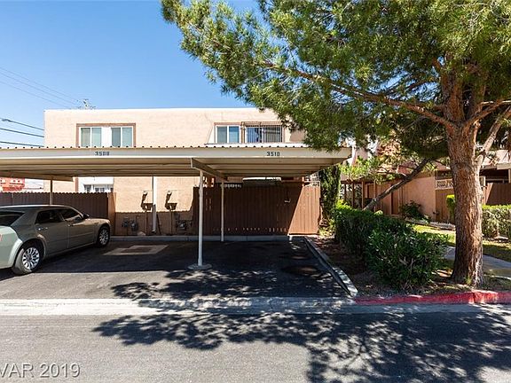 3rd image of 3508 Villa Knolls North Dr