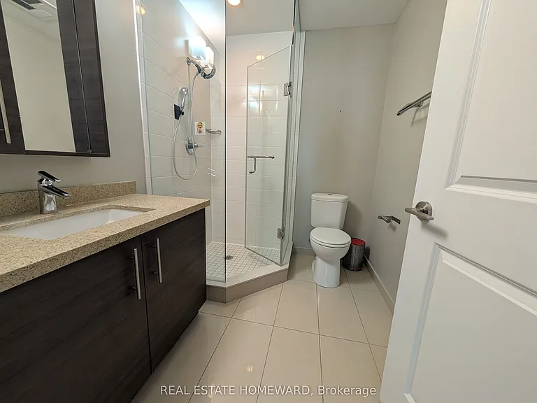 325 S Park Rd #915 — Photo 11