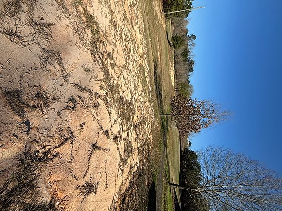 4th image of 210 Grandview Ct #12