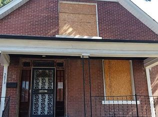 5873 Highland Ave, Saint Louis, MO 63112