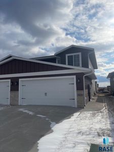 9609 W Tunis Dr, Sioux Falls, SD, 57106