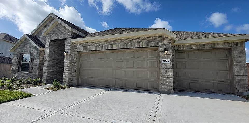 1st image of 3023 Blue Abelia St