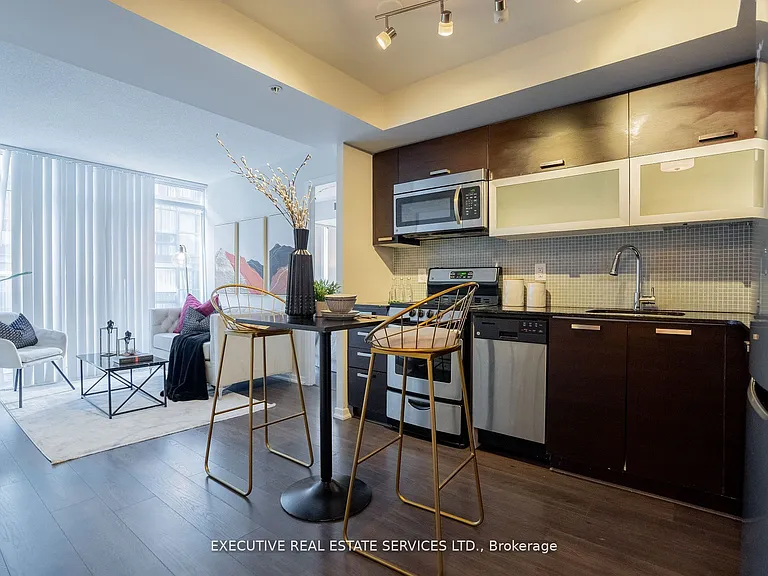 36 Lisgar St #1902E — Photo 15