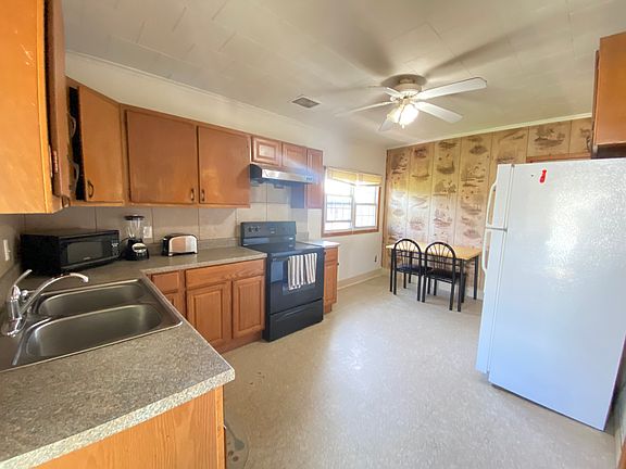 4th image of 156 W End Ave #2