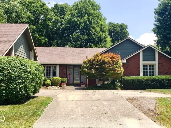 8841 Rocky Ridge Rd, Indianapolis, IN 46217