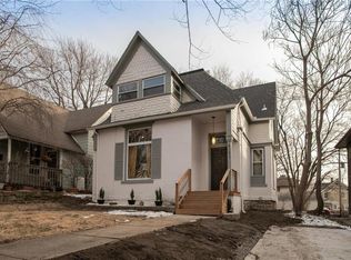 4131 Oak St, Kansas City, MO 64110